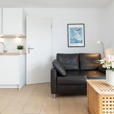 Kapitaenshaus Nr 12 Апартаменты Лабё